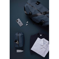 https://static.xdconnects.com/ProductImages/Large/V7070325__M_401__2e1e08c8ef8549ec8d3a2010bbb6bc88.jpg