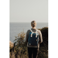 https://static.xdconnects.com/ProductImages/Large/V7600105__M_401__3a8d8f96c4604aa7a709f0f07d669223.jpg